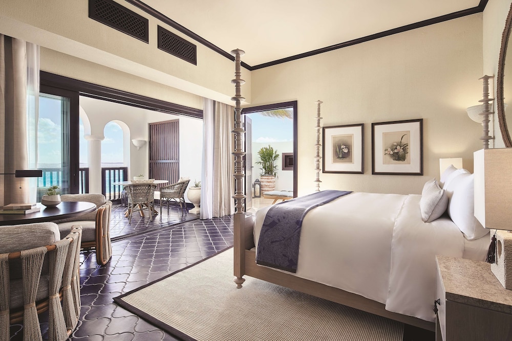 Suite, 1 Bedroom, Beachfront (pool)