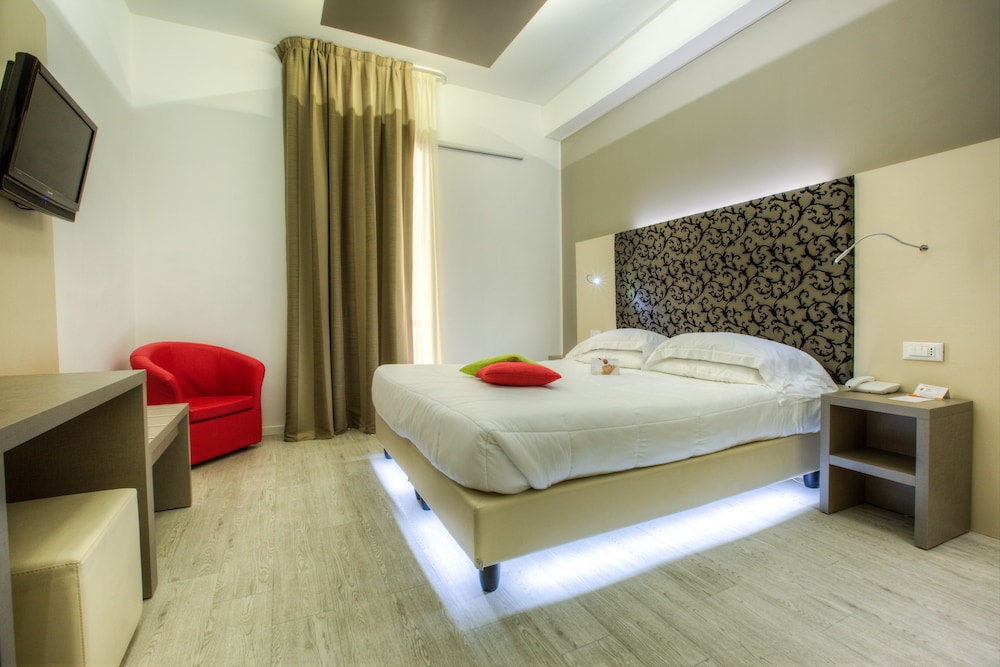 Superior Double Room - Photo 2