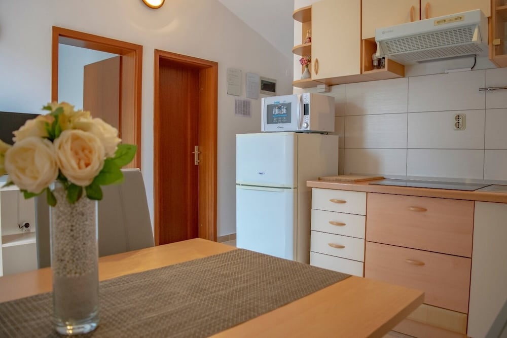 Apartment (Daira - great location - A3(4)) photo 2