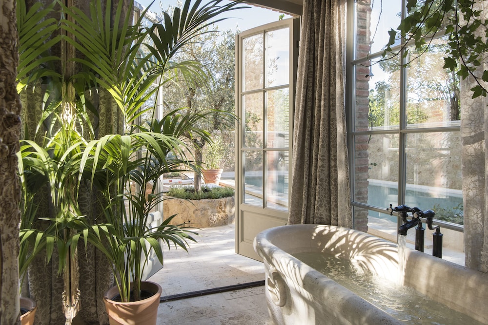 Suite, Poolside (La Casa dei Fiori Bianchi destra) photo 3