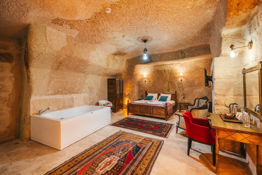 Traditional Room, Courtyard View photo 3
