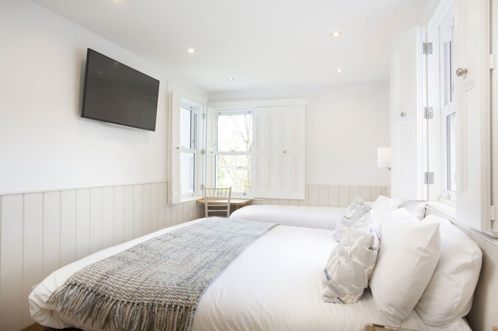 Family Triple Room, Multiple Beds photo 2