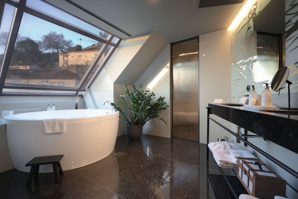 Alfandega Grand Suite thumbnail 5