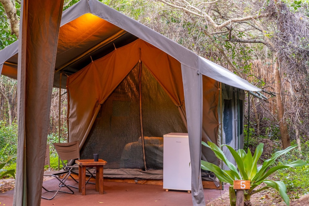 Deluxe Tent, 3 Bedrooms