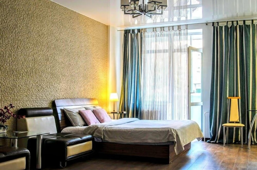 Apartment photo 1