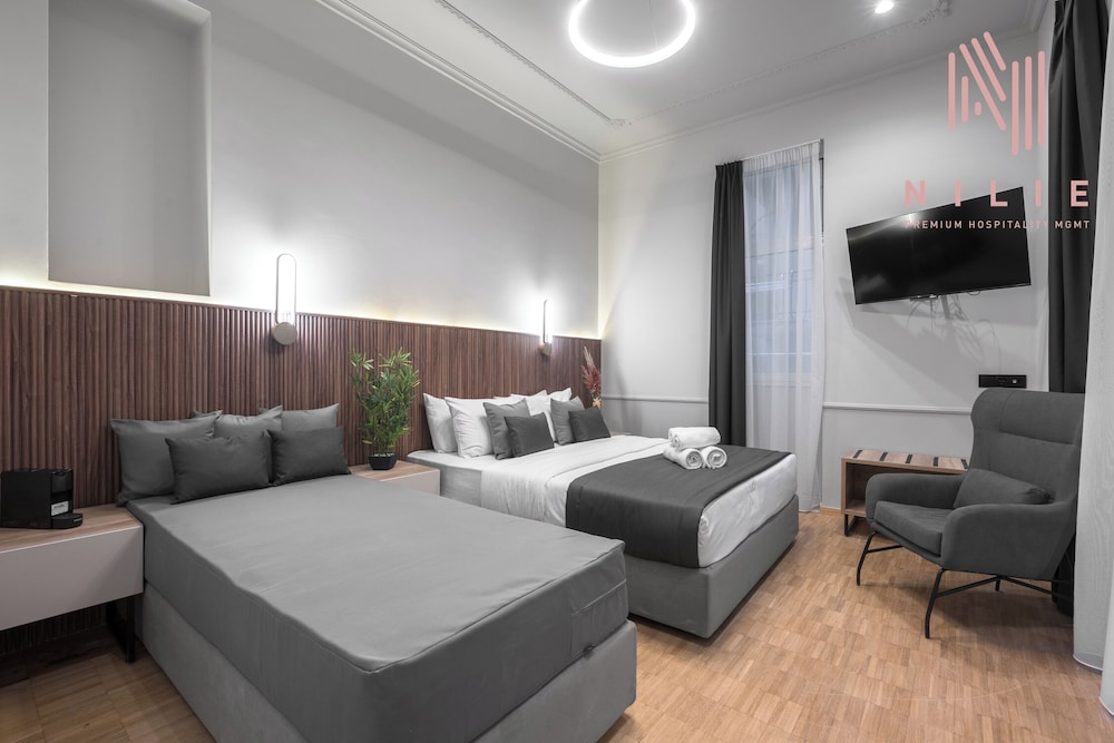 Triple Room, Balcony