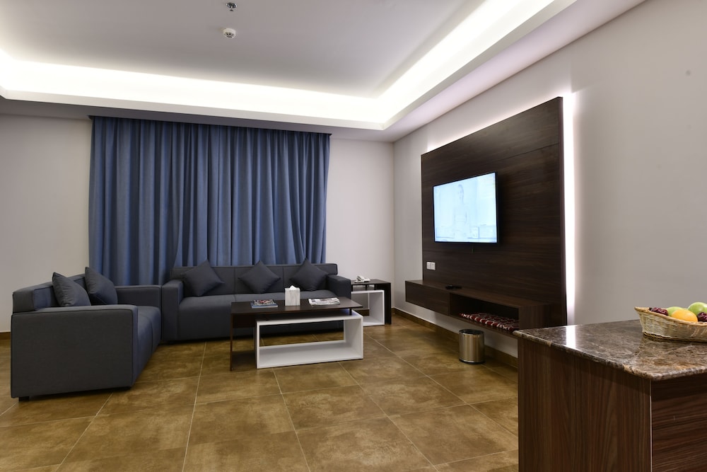 One Bedroom Apartment King Bed