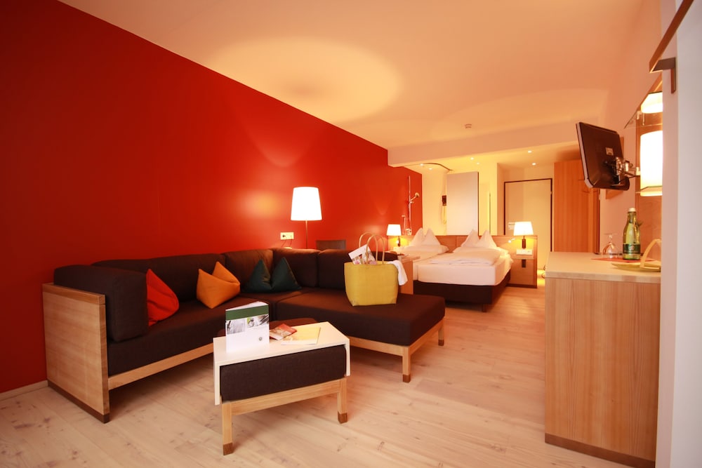 Junior Suite, Balcony photo 1