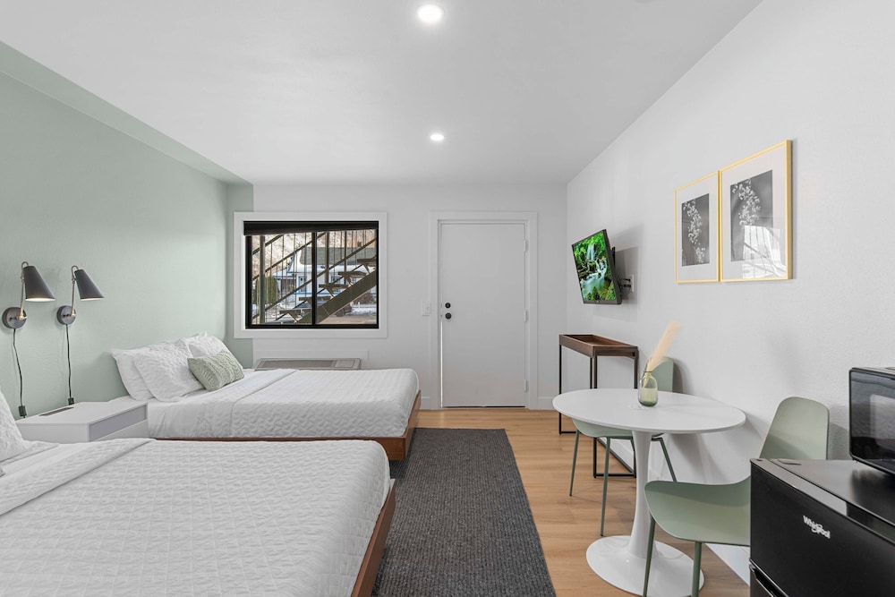 Premium Room, 2 Queen Beds