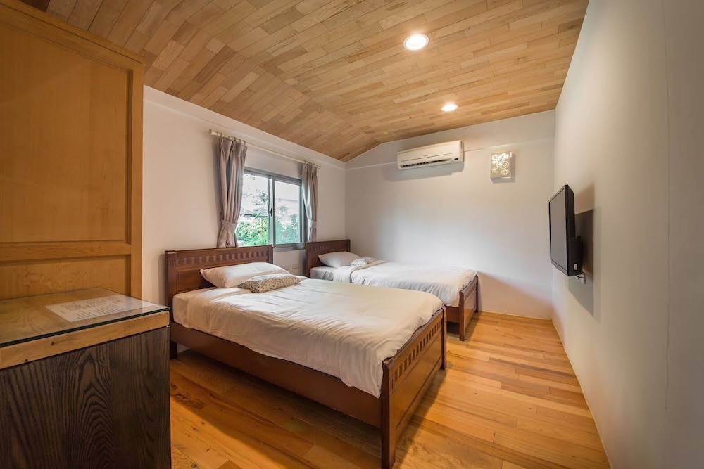 Standard Twin Room photo 1