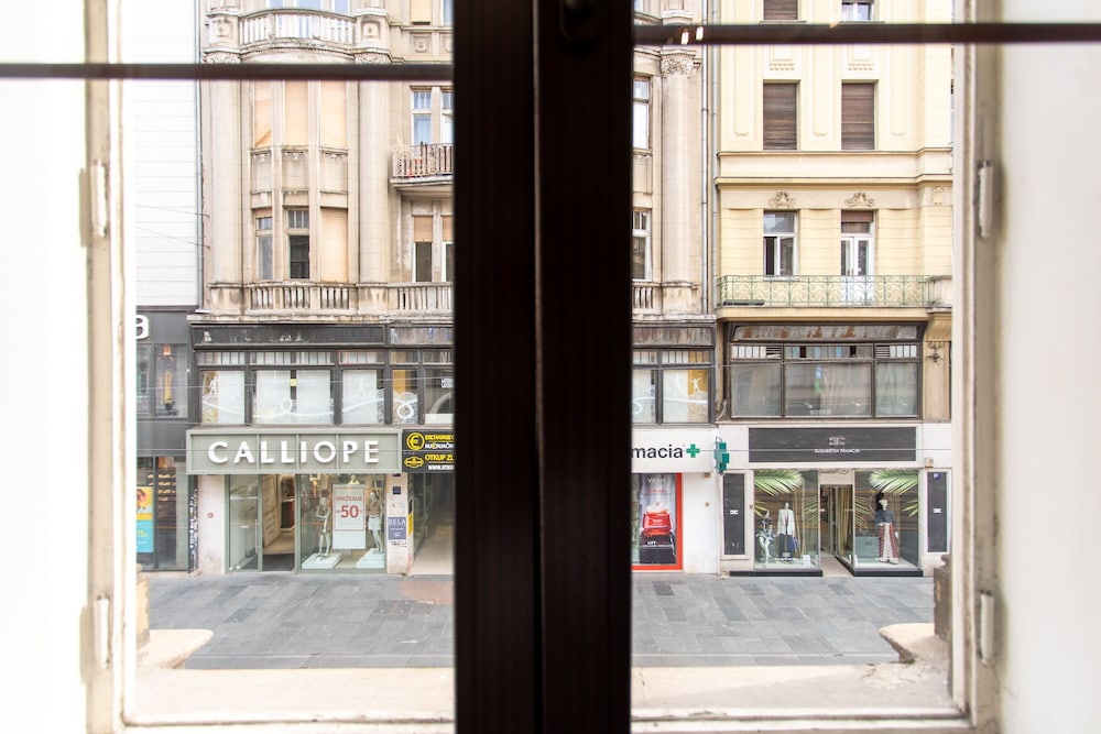 Grahor & Klein Room, Main Street View photo 3
