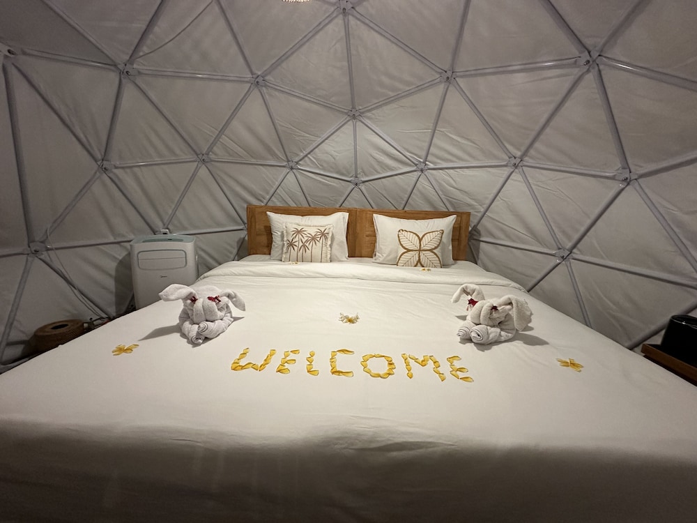 Family Dome Tent King photo 1