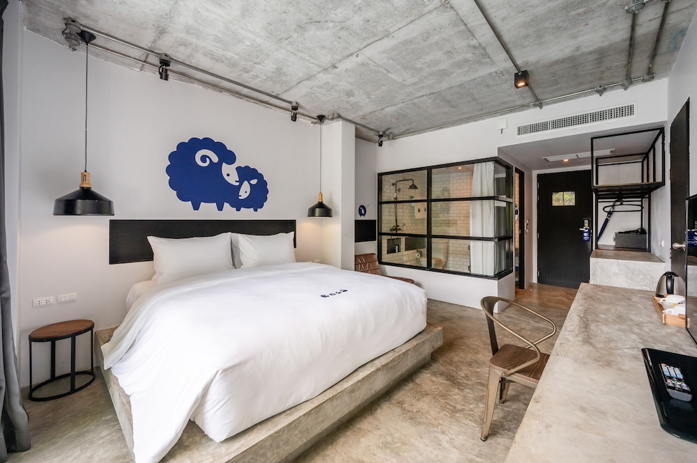 Superior Double Room with Balcony photo 2