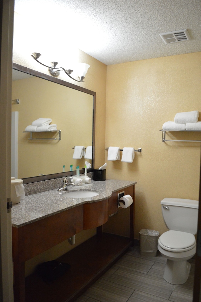 Standard Double Room - Photo 4