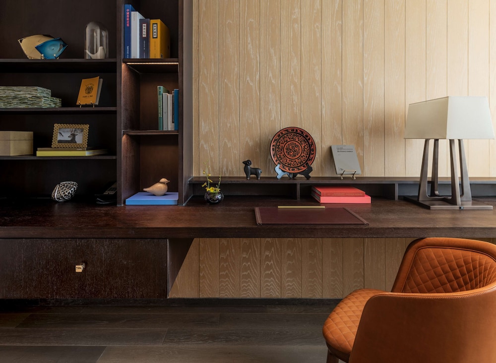 King Conrad Suite - Photo 5
