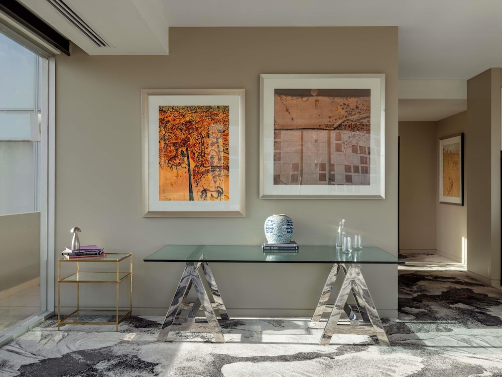 Penthouse (John Olsen Penthouse) thumbnail 6