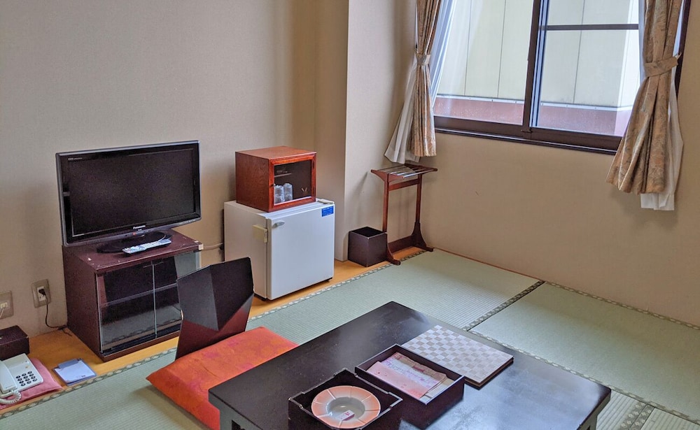 Japanese Style Room, For 2 People, Smoking photo 3