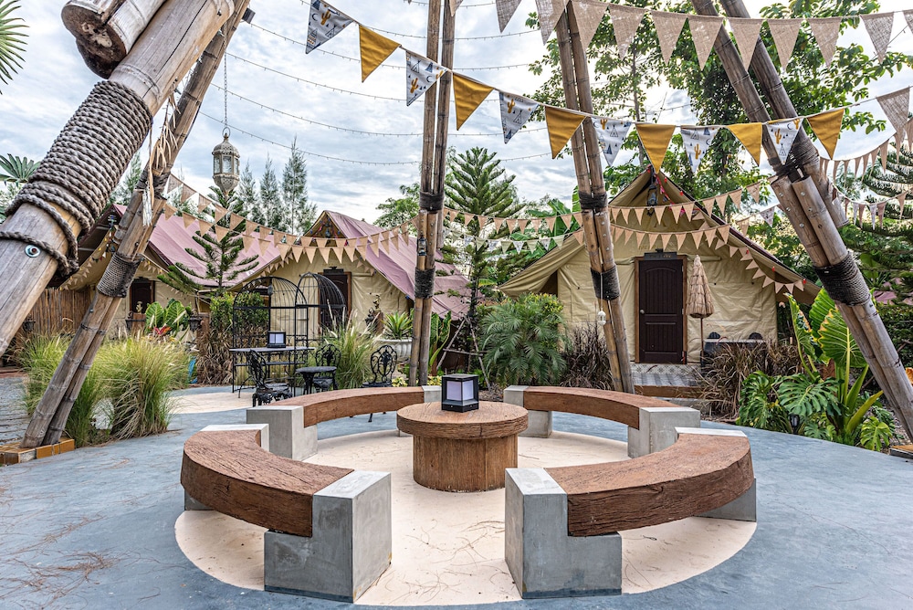 Tent Glamping Villa photo 2