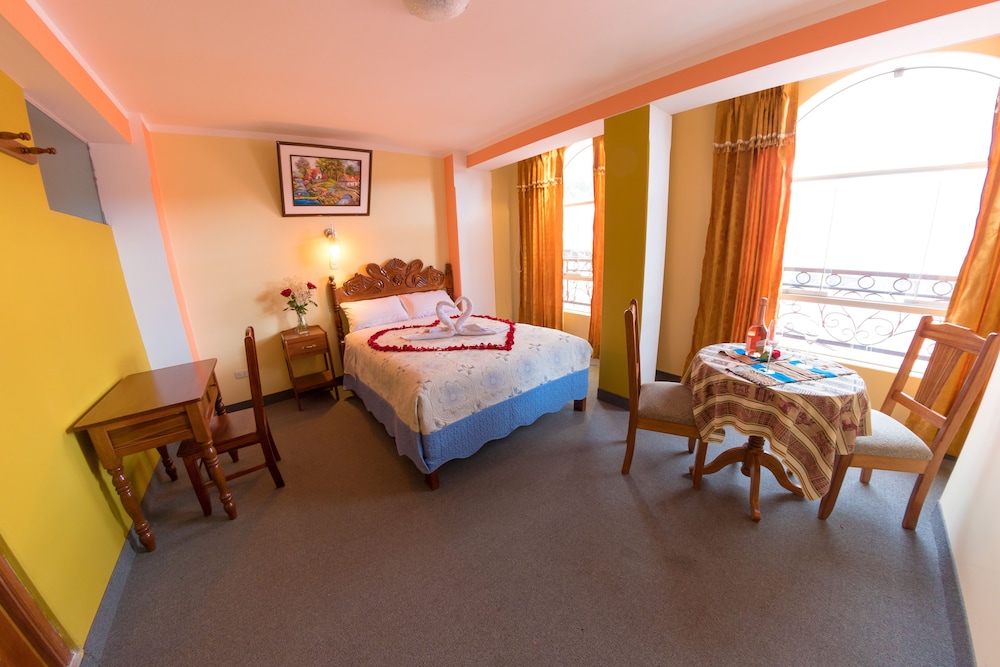 Classic Room, Mixed Dorm, Private Bathroom