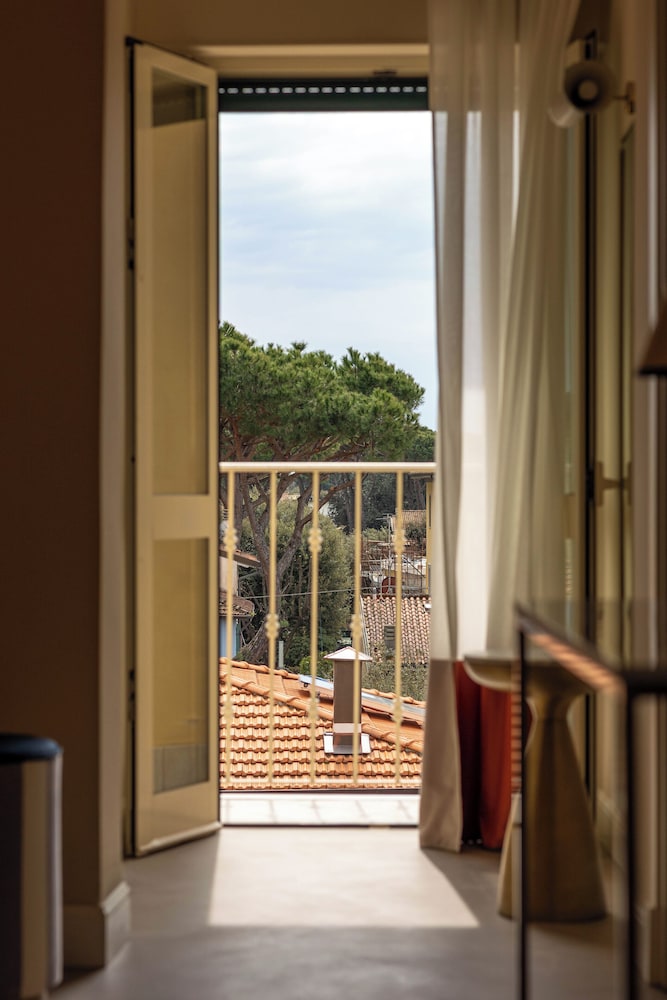 Single Room, Balcony photo 3