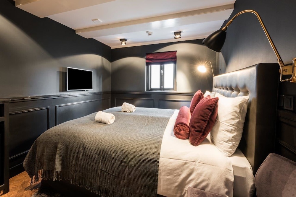 Basic Double Room photo 3