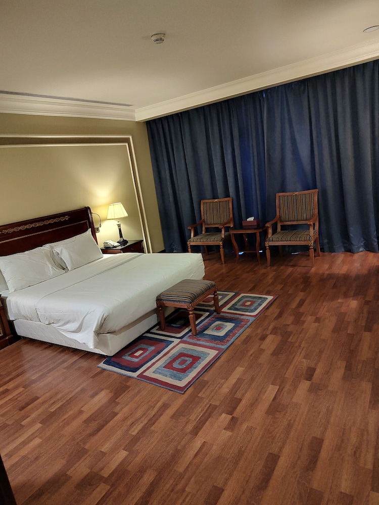 Junior Suite, 2 Bedrooms