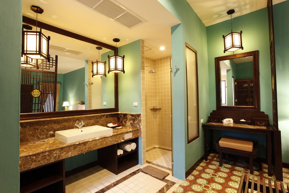 Deluxe Bungalow Sino King Room - Photo 5