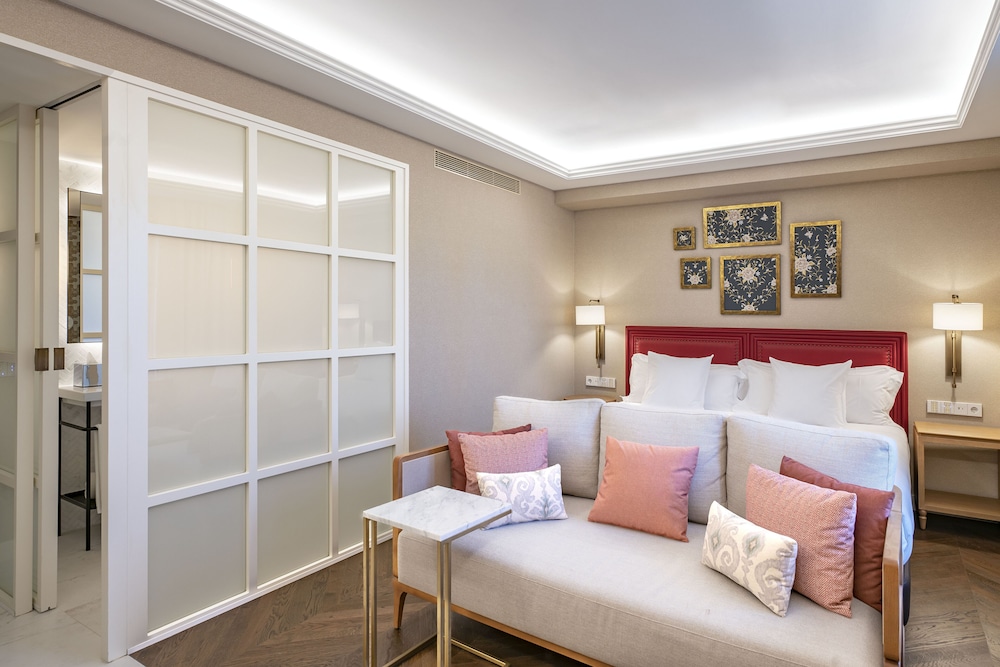 Superior Double Room Single Use, Balcony