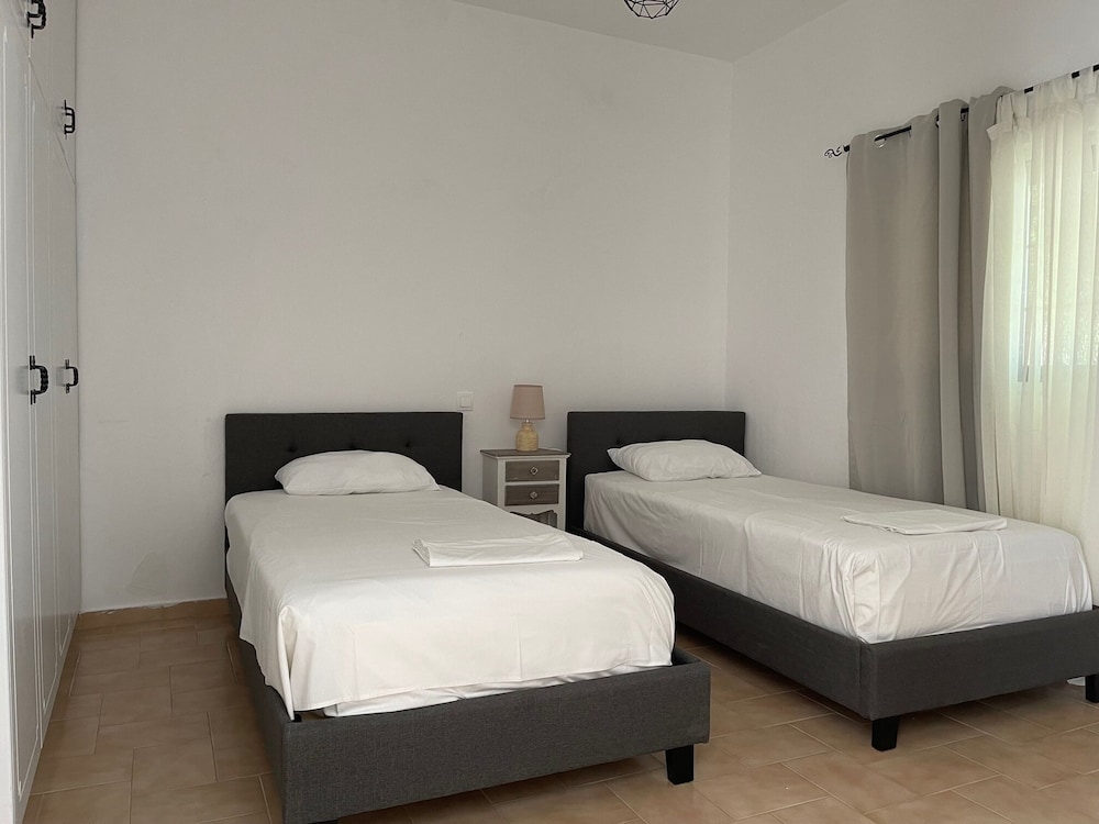 Premium Bungalow, 2 Bedrooms, Non Smoking, Beachfront photo 1