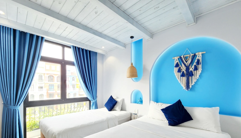 Standard Triple Room, Multiple Beds, Mezzanine