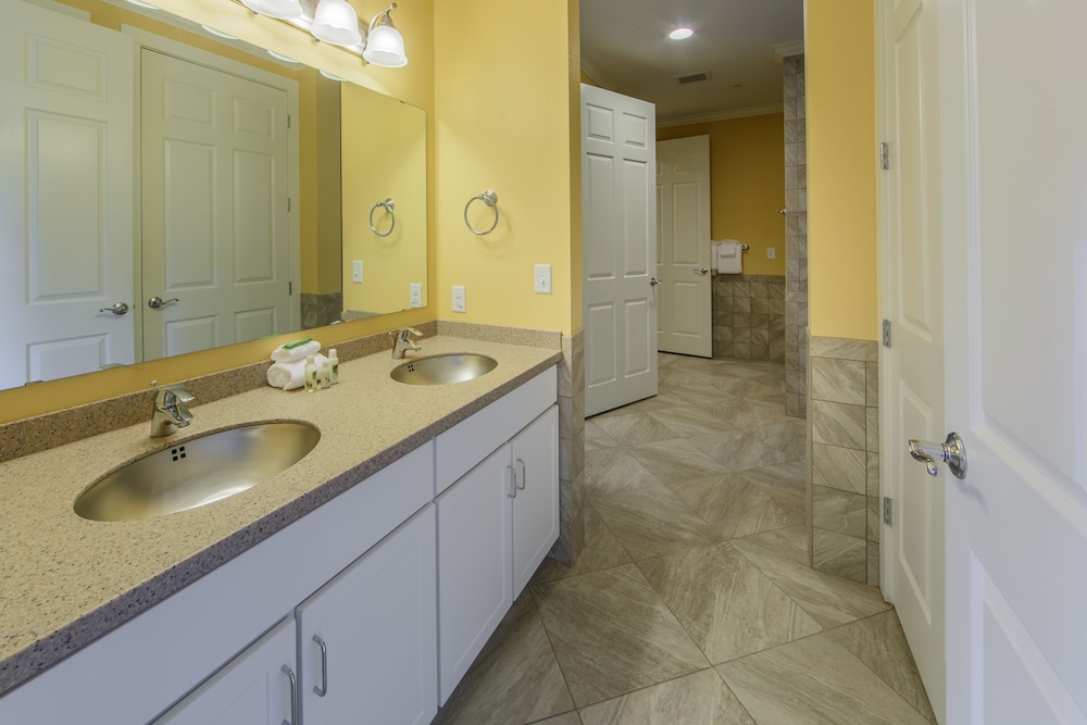 Grand Villa, 2 Bedrooms (2 King Beds) photo 1