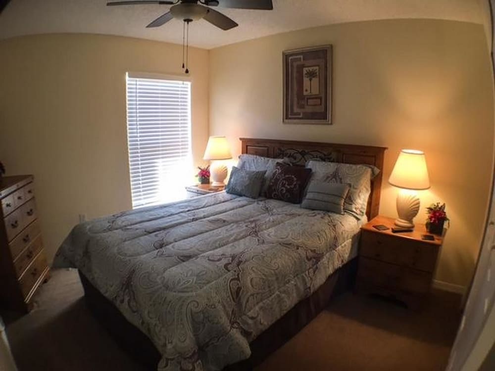 Apartment photo 2