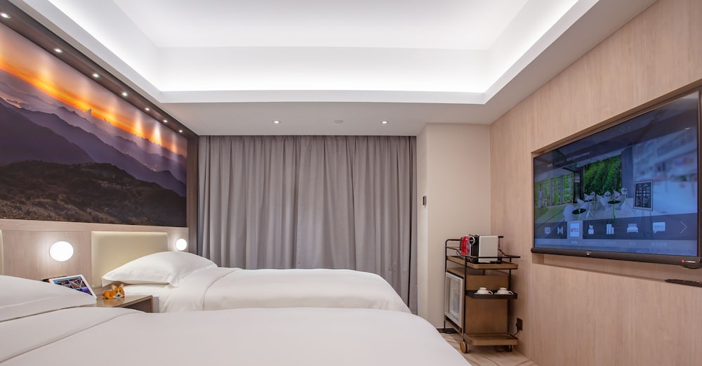 Smart Stylish Twin Room - Photo 3