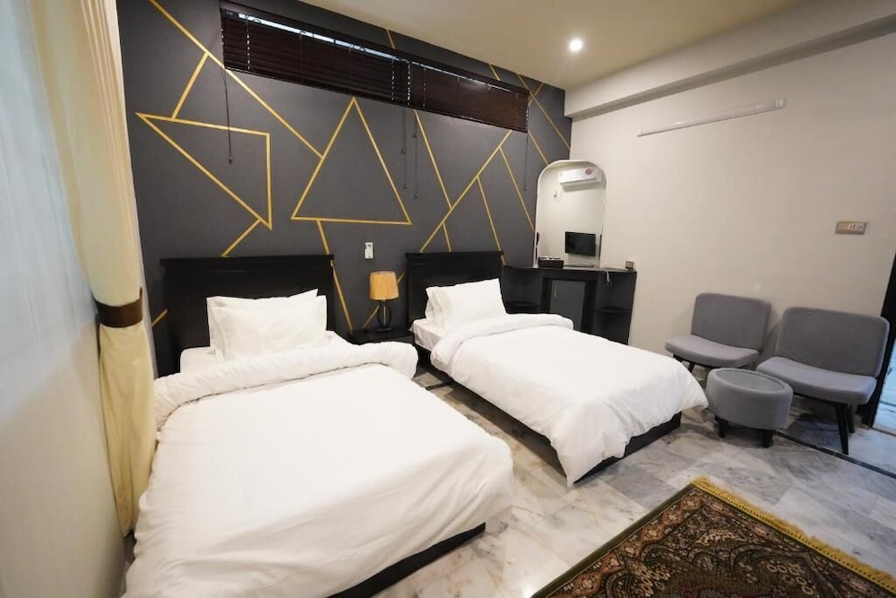Executive Room