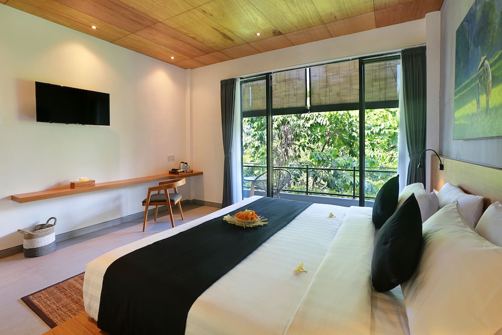 Deluxe Double or Twin Room, Garden View
