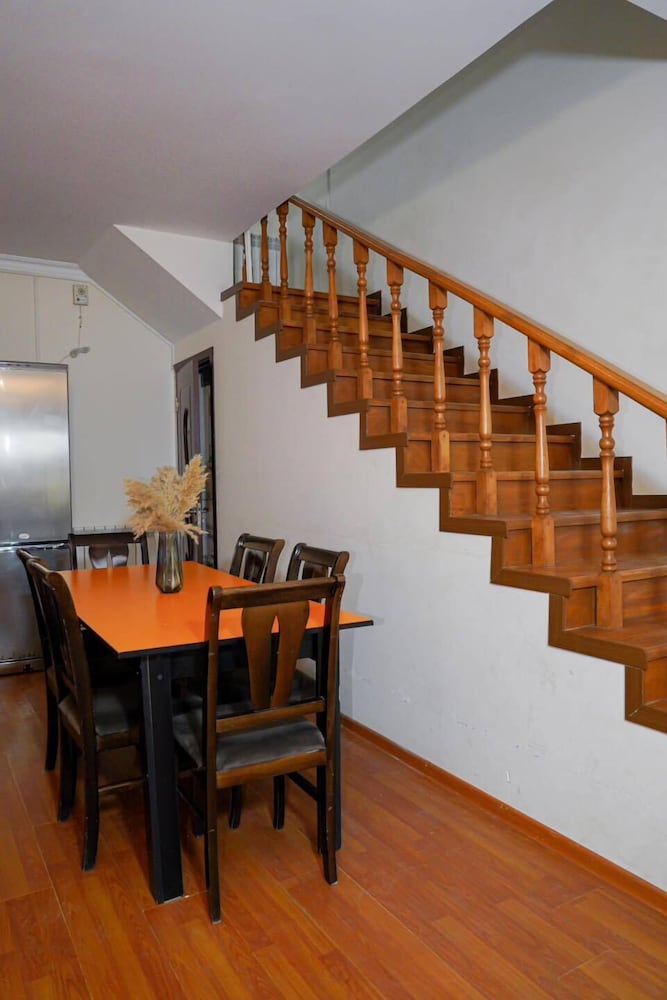 Family Apartment photo 2