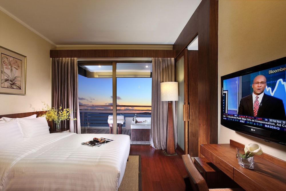 Deluxe Suite, 3 Bedrooms, Kitchen, Ocean View