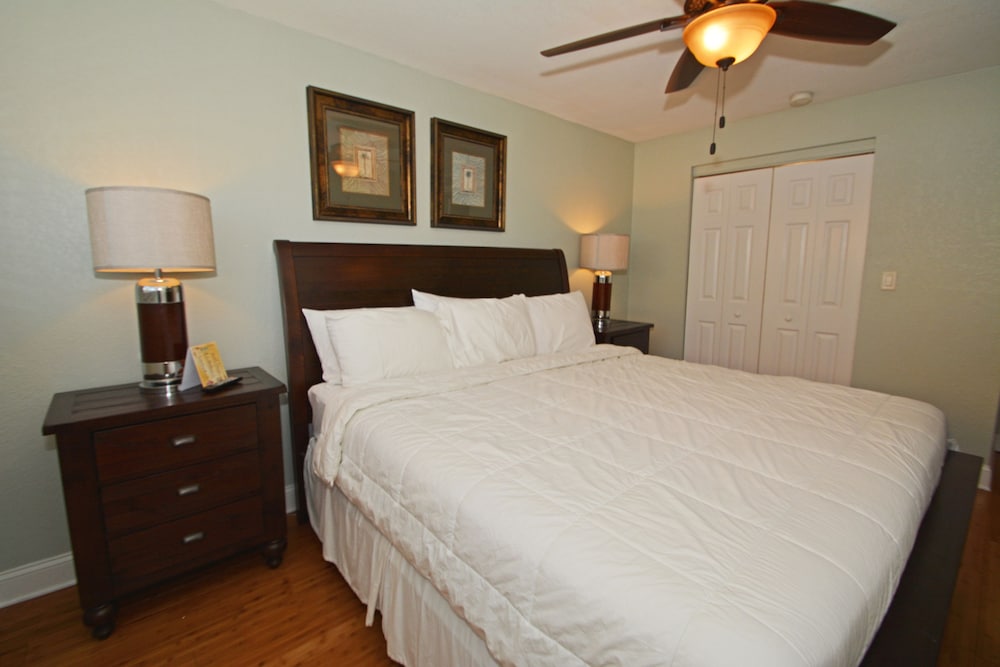 Condo, 1 Bedroom, Kitchen
