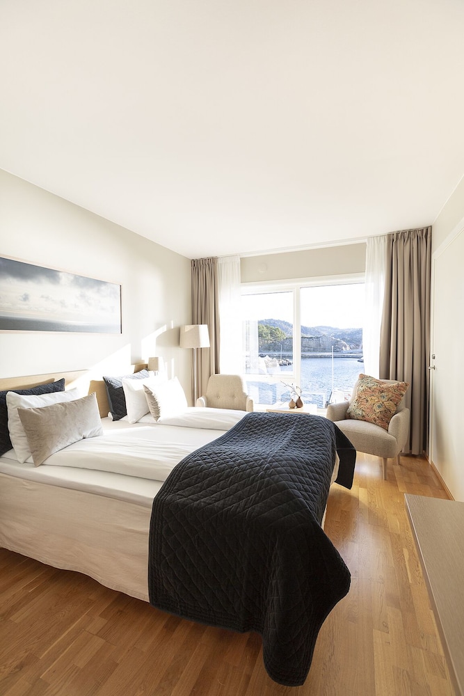 Double Room, Ocean View photo 3