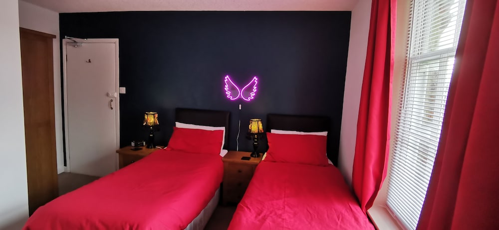 Double or Twin Room photo 2