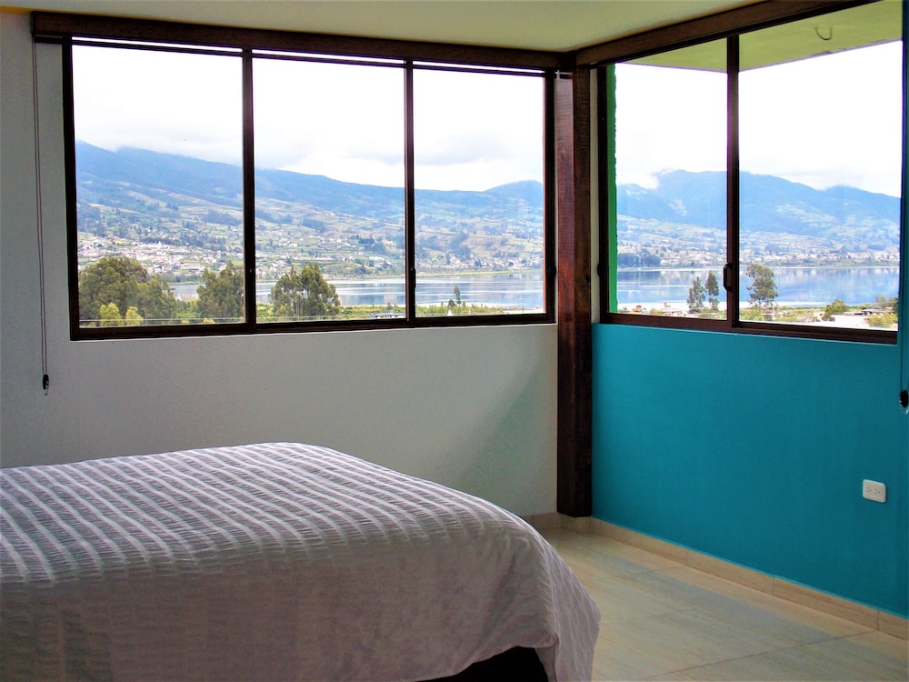 Exclusive Double or Twin Room photo 2