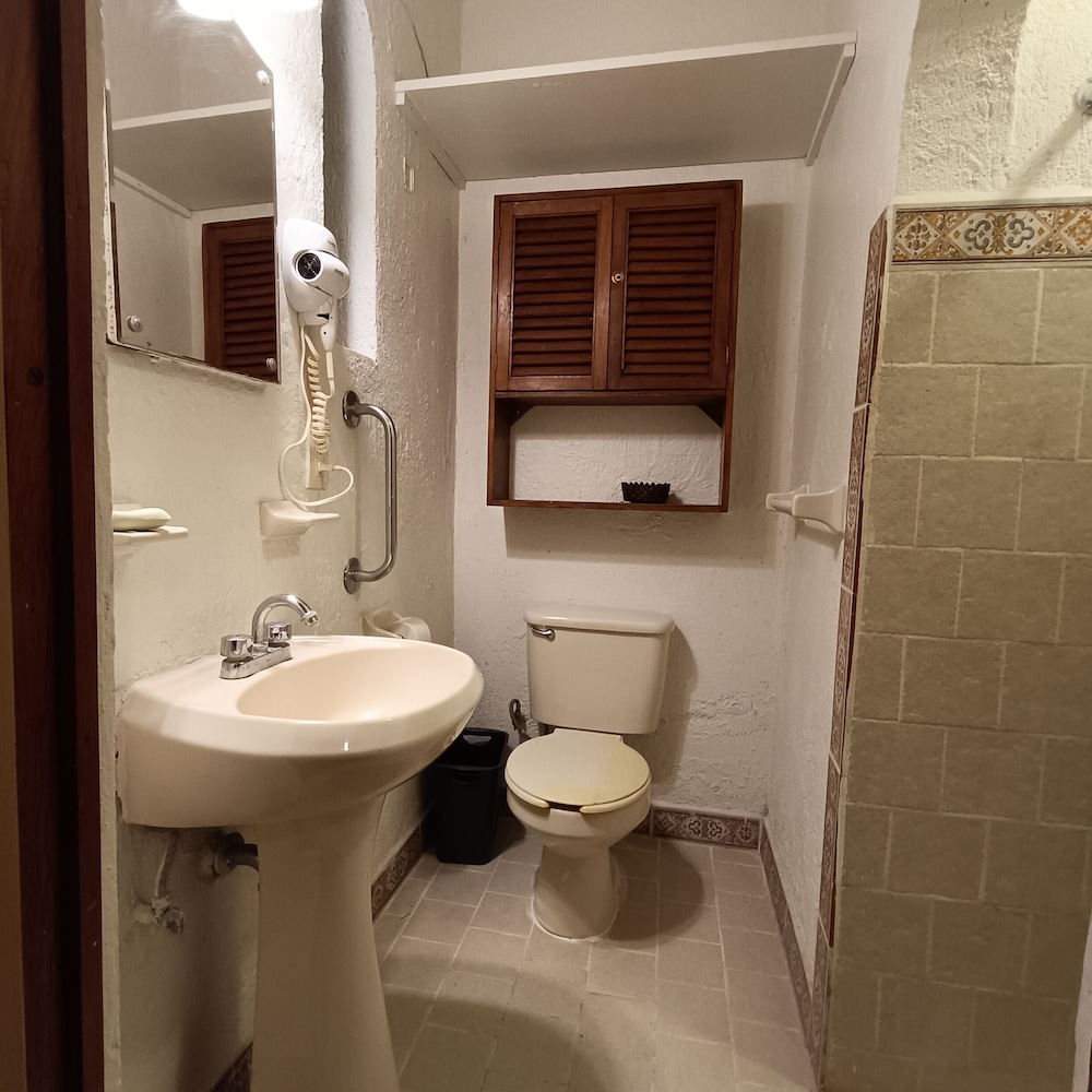 Panoramic Room, Lake View photo 3