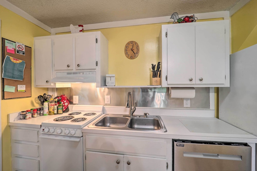 House (2 Bedrooms) photo 2