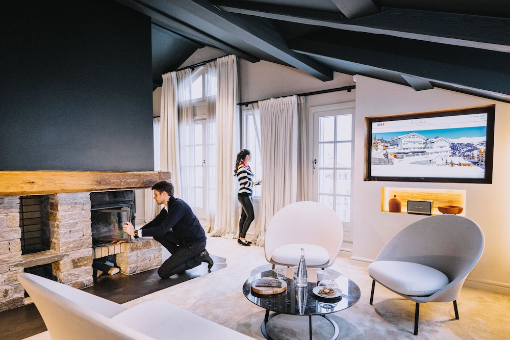 Deluxe Suite (Altitude) photo 3