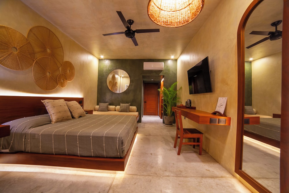 Superior Room photo 2