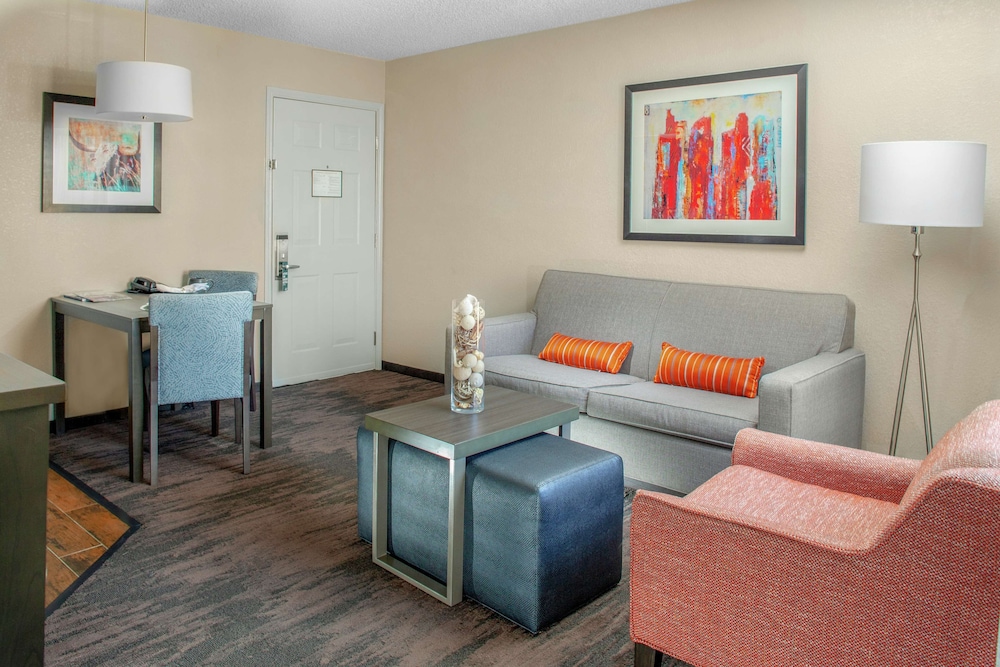 Suite, 1 Bedroom photo 3