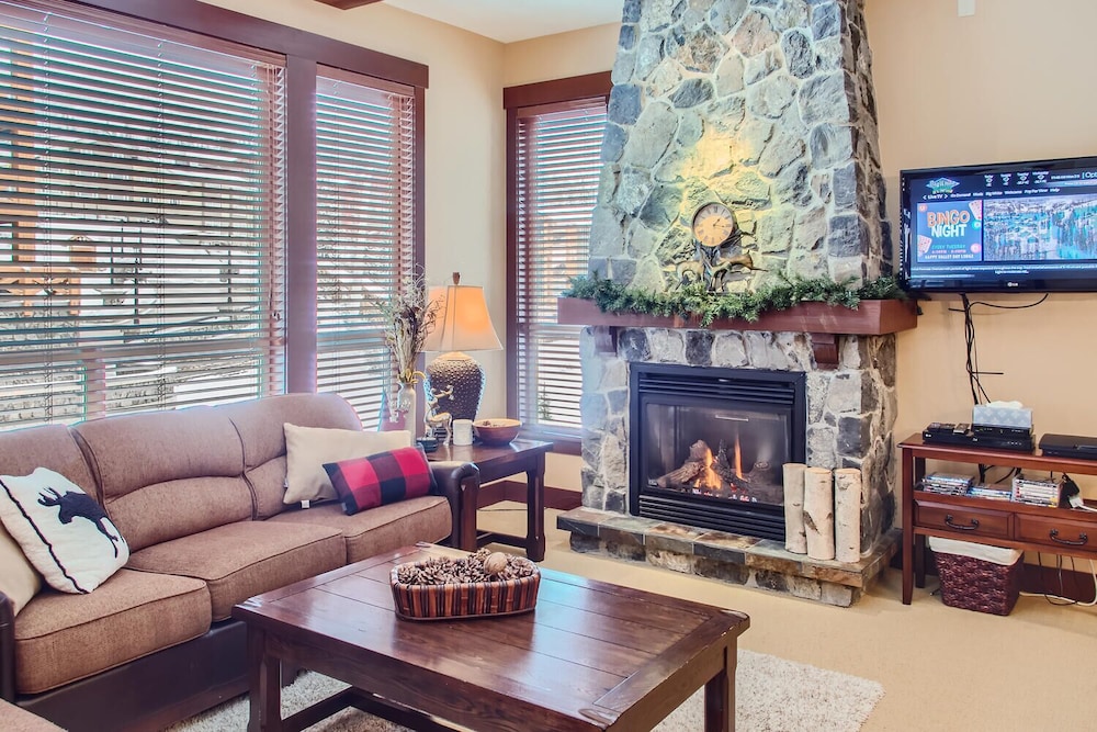Stonegate Resort Unit C402 | 2BR photo 1