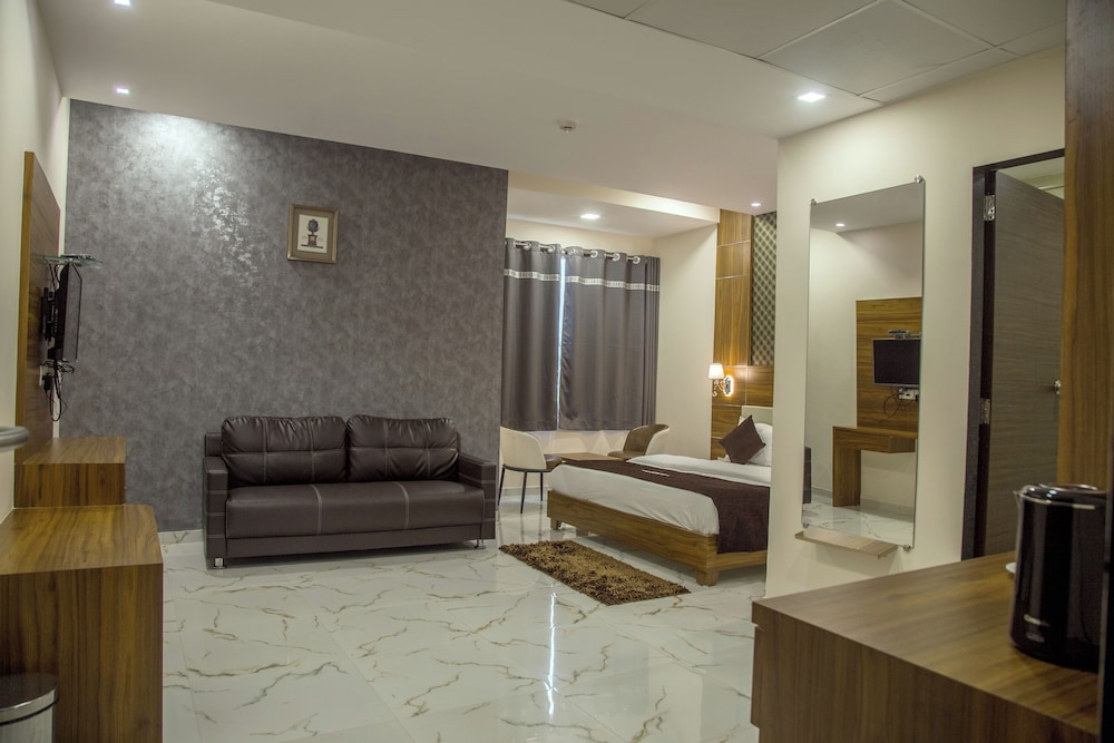 Executive Room photo 1