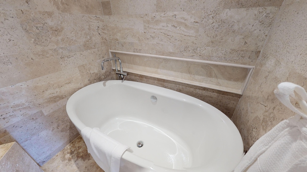 Villa, 3 Bedrooms (Middle floor) - Photo 43