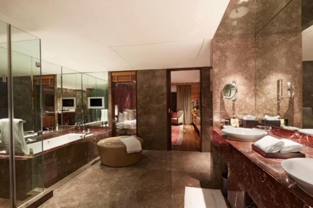Grande Luxury, Grand Suite, 1 King Bed, Sea View